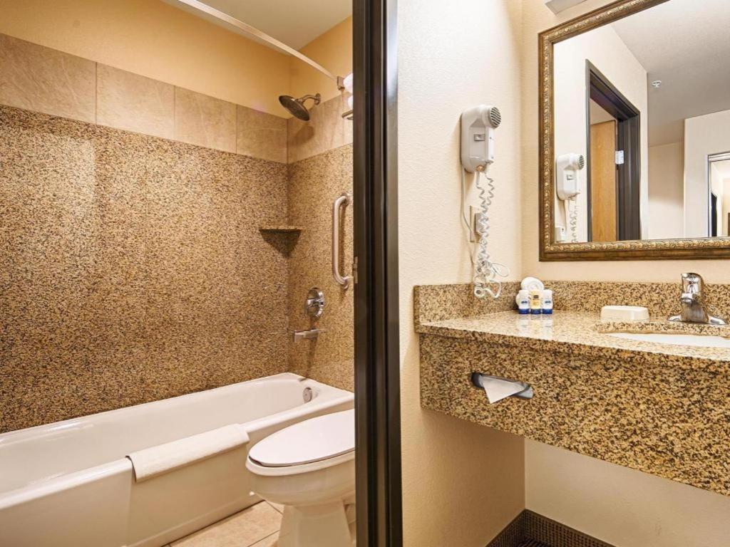 Best Western Territorial Inn And Suites Bloomfield Exteriér fotografie